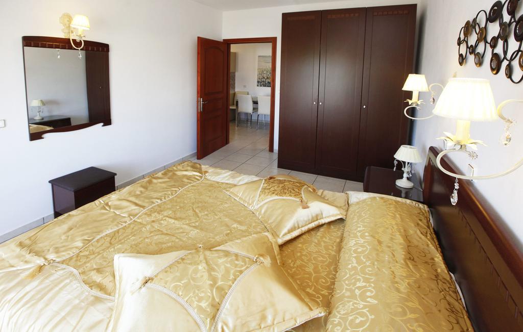 Nereids Apartments And Studios Khrysi Ammoudia Eksteriør bilde