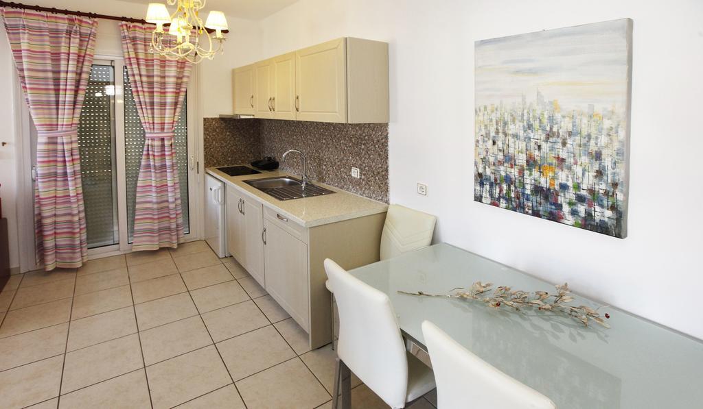 Nereids Apartments And Studios Khrysi Ammoudia Eksteriør bilde