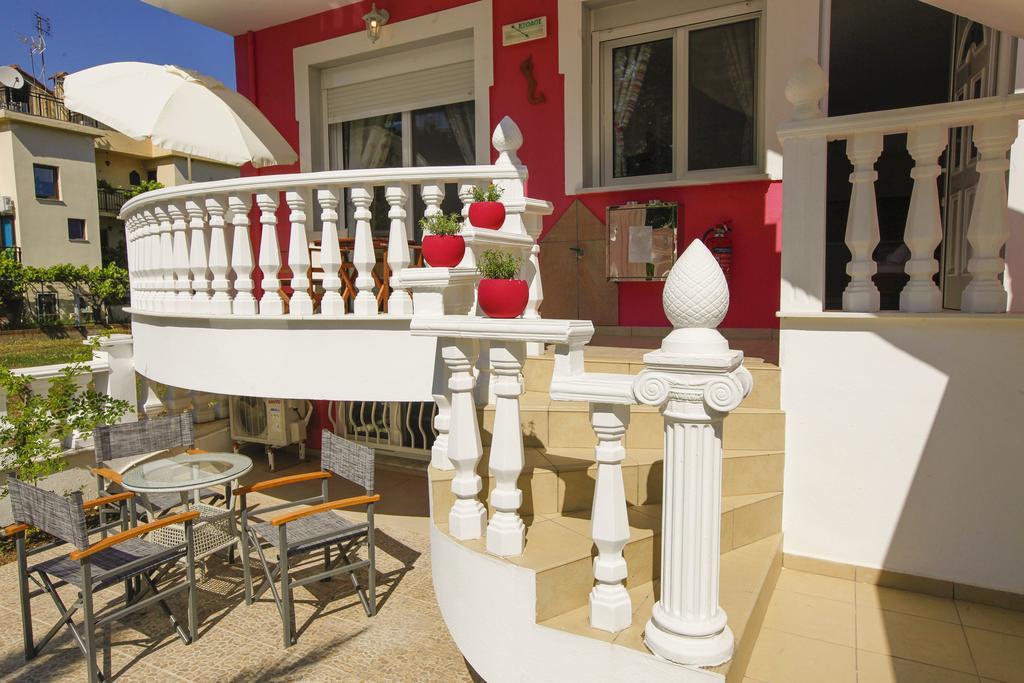 Nereids Apartments And Studios Khrysi Ammoudia Eksteriør bilde