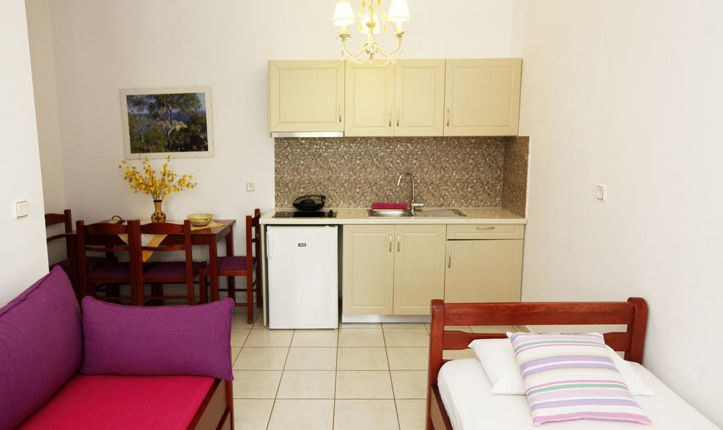 Nereids Apartments And Studios Khrysi Ammoudia Eksteriør bilde